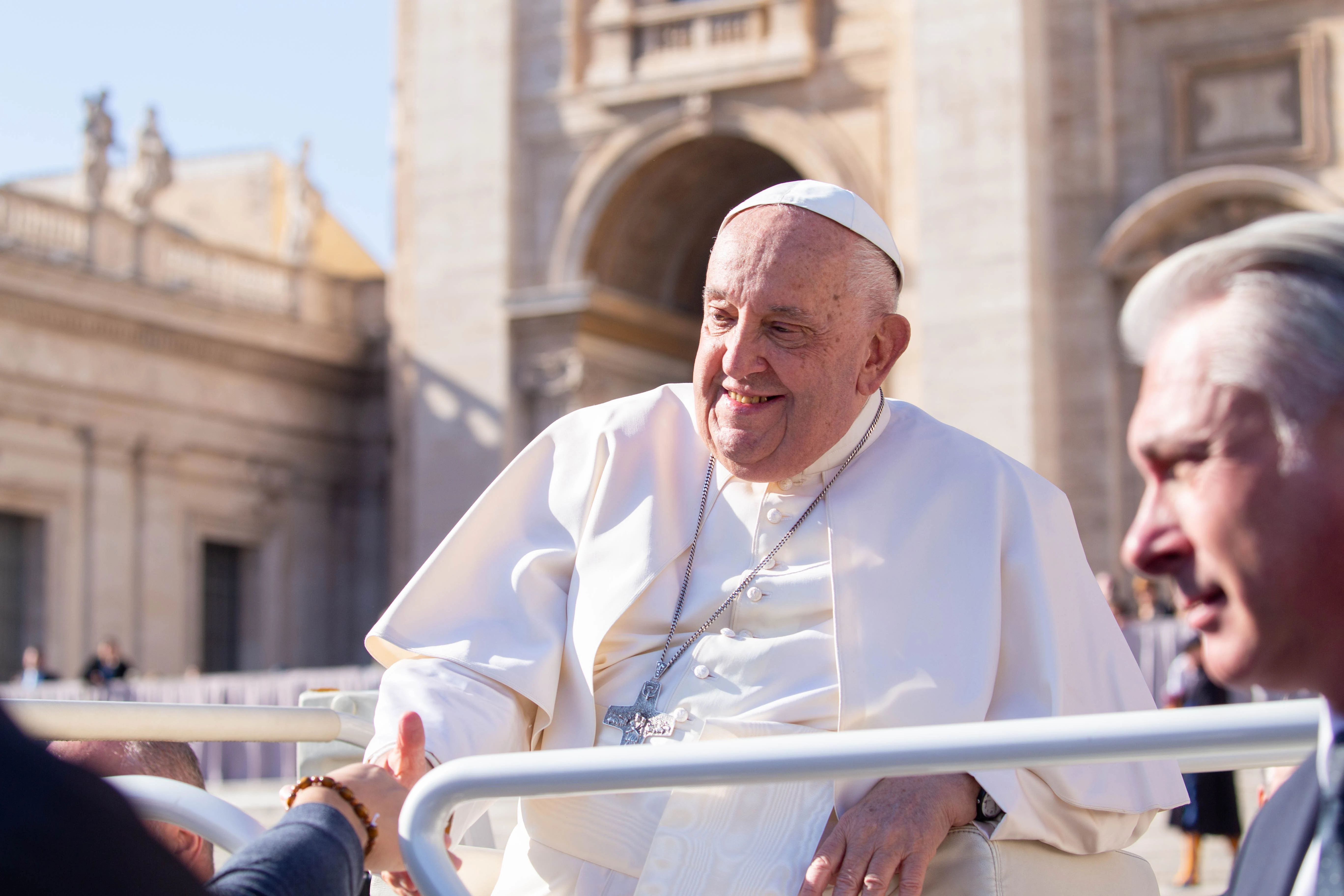 Pope Francis at general audience urges people to pray for Spain flood victims