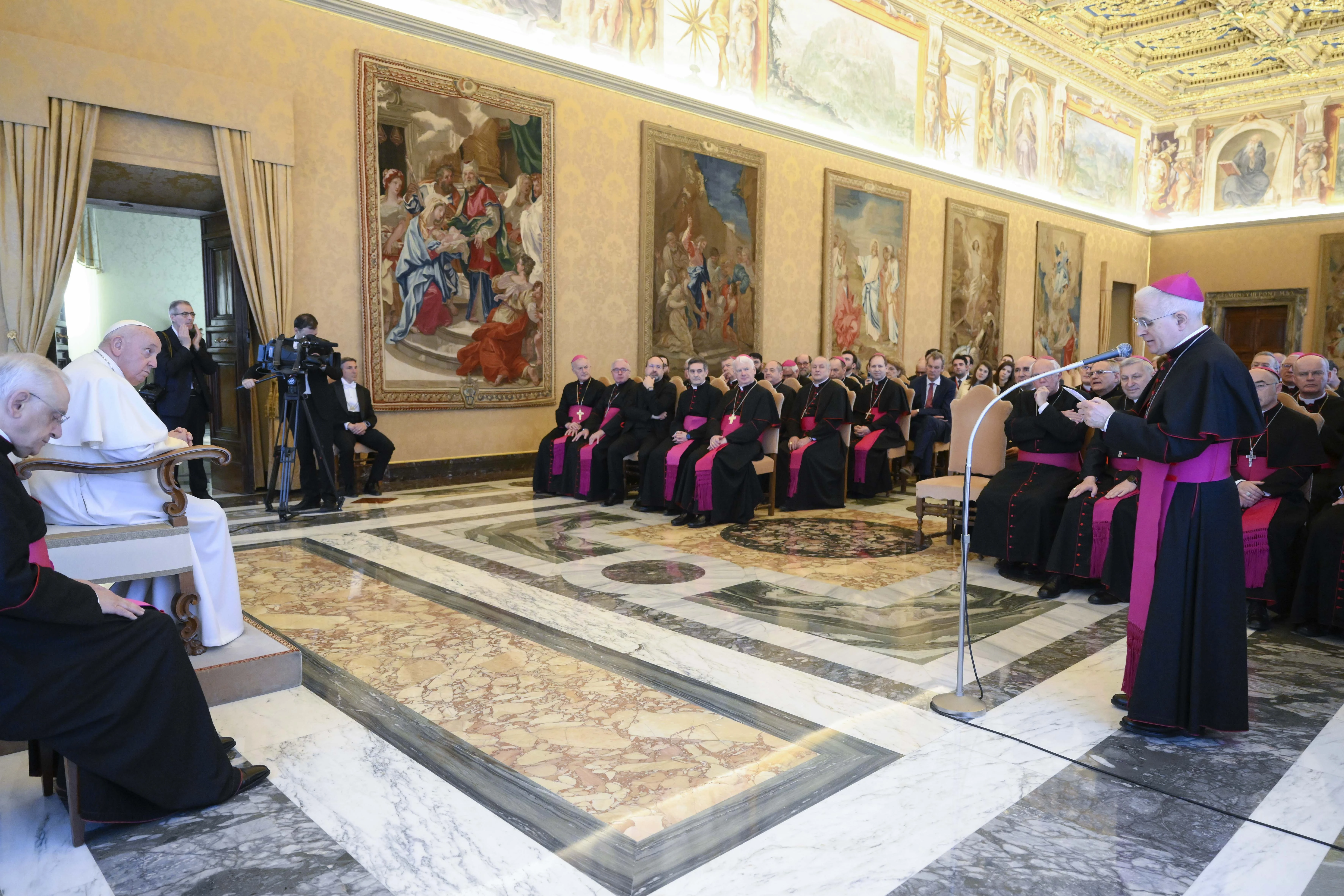 Vatican, Catholic leaders from Europe discuss sexual abuse in the Church