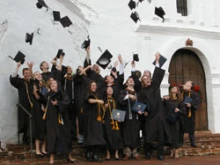 Graduates of John Paul the Great Catholic University / Photo 