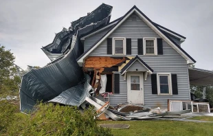 Damage to a home near Vinton, Iowa, from the August 2020 Midwest derecho.   Darrell Werning via National Weather Service (public domain)