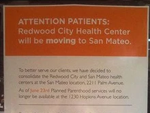 An announcement that was displayed when PPGG closed its Redwood City clinic. Photo: CalCatholic Daily.