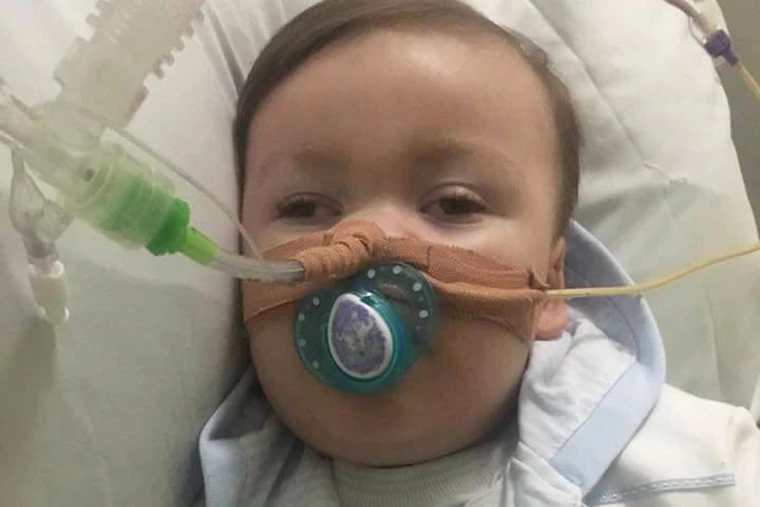 Peaceful protests outside hospital to support Alfie Evans' parents