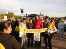 Attendees wait for Pope Benedict at the Hyde Park vigil