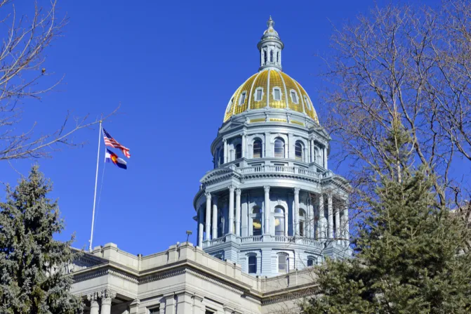 Colorado capitol Credit robert cicchetti Shutterstock