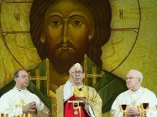 Bishop Thomas Olmsted of Phoenix elevates the Blessed Sacrament at the Knights' Opening Mass