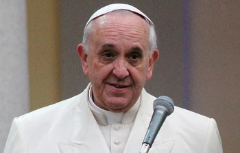 Politicians react to Pope's retirement with surprise, thanksgiving