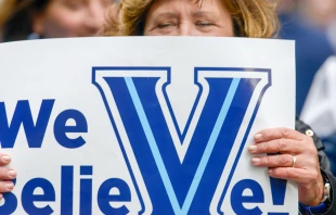 Celebration parade for 2016 Villanova men's championship basketball team   Credit: Kelleher Photography/Shutterstock 