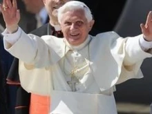 Pope Benedict as he descends from the plane in Sydney