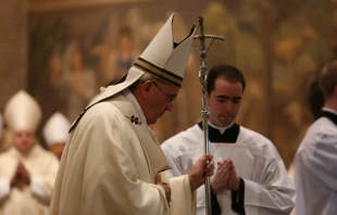 Pope Francis celebrates Mass at the Pontifical North American College on May 2, 2015.   Daniel Ibanez/CNA.