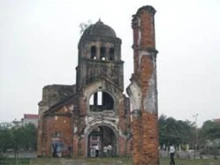 What remains standing of Tam Toa parish