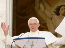 Pope Benedict XVI speaking at Castel Gandolfo