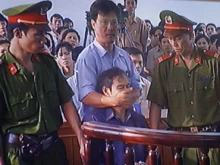 Father Ly on trial in 2007