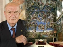 Vatican Museum director Antonio Paolucci and the Sistine Chapel