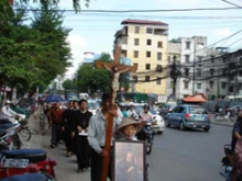 Catholics protesting in Hanoi; Photo courtesy of VietCatholic News