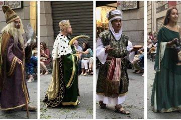 Biblical characters process through Valencia, Spain for Corpus Christi