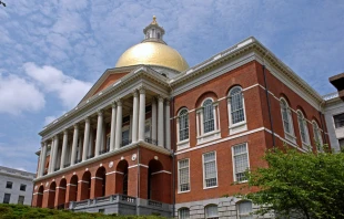 Massachusetts state capitol.    Spiroview Inc/Shutterstock