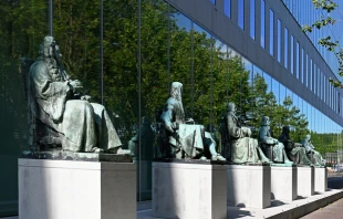 Supreme Court of the Netherlands, The Hague.   joachim affeldt/Shutterstock