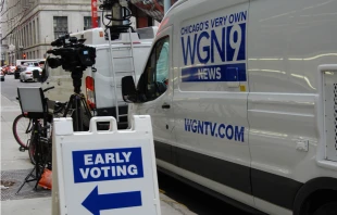 Chicago, Illinois/USA - March 2, 2020: A sign for early voting in the primary elections.   Mary at T-Comms/Shutterstock