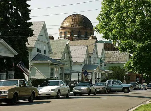 The dome of St. Casimir Church in Buffalo, New York?w=200&h=150