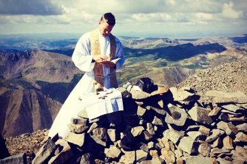 14er Priest