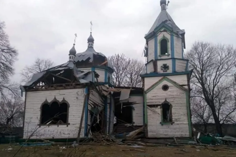 The ruined Church of the Nativity of the Blessed Virgin, built in 1862, in Ukraine’s Zhytomyr region.?w=200&h=150