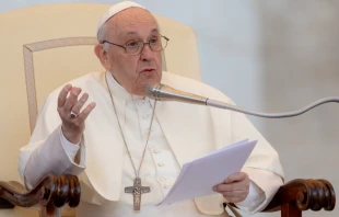 Pope Francis greets 80,000 teens on pilgrimage in St. Peter’s Square on April 18, 2022. Daniel Ibanez/CNA