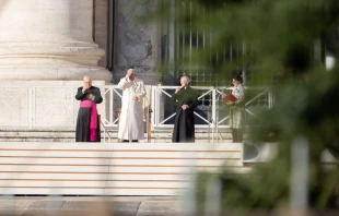 Pope Francis praying at the general audience on St. Peter's Square Daniel Ibáñez / CNA