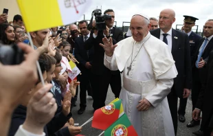 Pope Francis greets pilgrims near the Shrine of Our Lady of Fatima during the 100th anniversary celebration of the Fatima apparitions on May 12, 2017. LUSA Press Agency