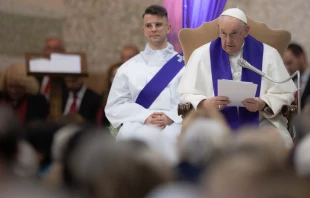 Pope Francis heard confessions at a parish in Rome on Friday, March 17, 2023, and encouraged people to remember that God “holds out his hand and lifts us up whenever we realize that we are ‘hitting rock bottom.’” Credit: Daniel Ibañez/CNA