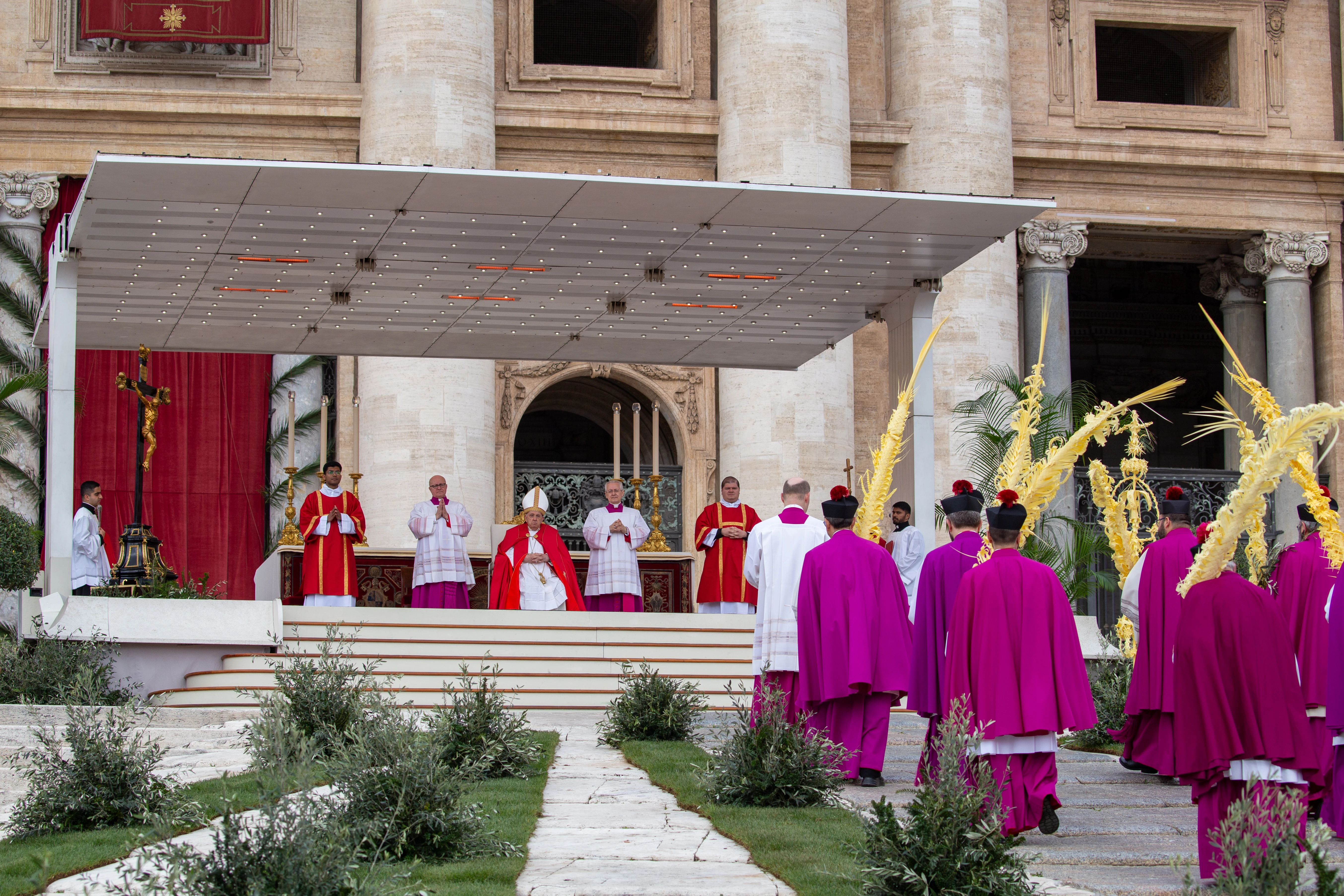 Jesus Entered Jerusalem As A Humble King: Pope Francis On Palm Sunday