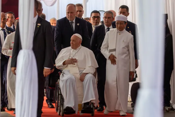 Pope Francis visits the Istiqlal Mosque for an interreligious meeting in Jakarta on Thursday, Sept. 5, 2024. Credit: Daniel Ibáñez/CNA