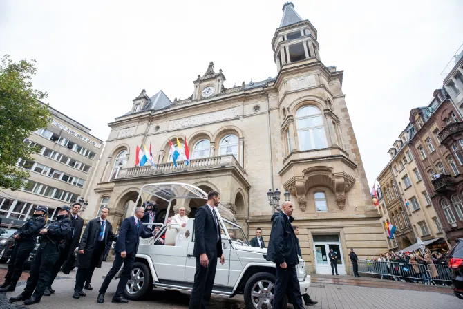 Pope Francis Luxembourg