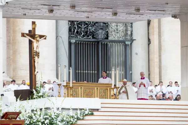 Pope Francis celebrates Mass to open the second assembly of the Synod on Synodality on Oct. 2, 2024, in St. Peter’s Square. Credit: Daniel Ibañez/CNA