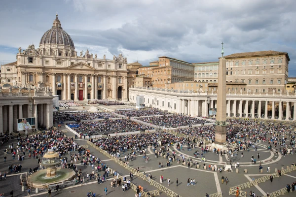 Pilgrims gather in St. Peter's Square for a Mass and canonization of 14 new saints on Sunday, Oct. 20, 2024. Credit: Daniel Ibáñez/CNA