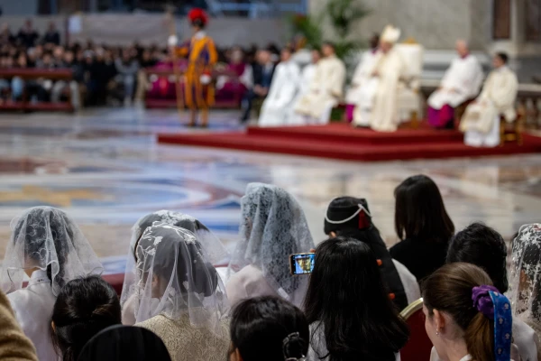 Faithful young Catholics participate in holy Mass for the solemnity of Christ the King, presided over by Pope Francis in St. Peter’s Basilica on Nov. 24, 2024, marking the conclusion of the Church’s liturgical year and the annual observance of World Youth Day. Credit: Daniel Ibáñez/CNA