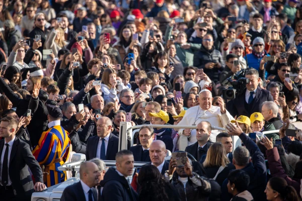 Pope Francis greets pilgrims at his general audience on Wednesday, Nov. 27, 2024, at the Vatican. Credit: Daniel Ibáñez/CNA