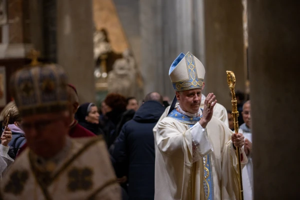 Cardinal Rolandas Makrickas blesses the congregation during the opening ceremony of the Holy Door at Rome's Basilica of St. Mary Major on Jan. 1, 2025. Credit: Daniel Ibáñez/CNA