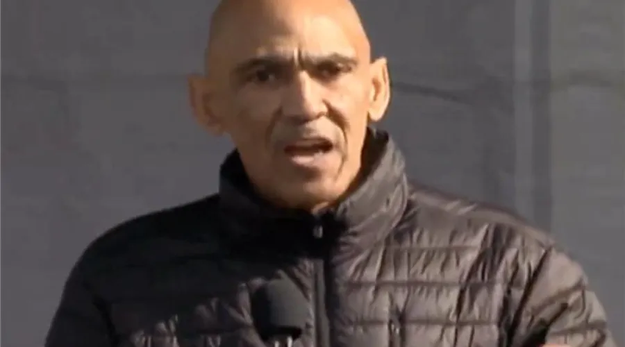 NFL legend Tony Dungy recalls Damar Hamlin reaction in March for Life  speech: 'People started praying'