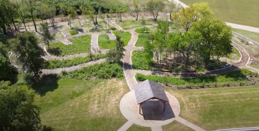 The new section of the St. Michael the Archangel Cemetery in Palatine, Illinois, will feature “winding walking trails, native plants, and a mixture of meadow and forest terrain.”?w=200&h=150