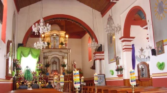 Interior of the parish church in the Cuxtitali sector of the city of San Cristóbal de Las Casas in the Mexican state of Chiapas.