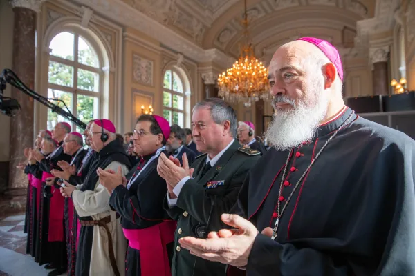 Attendees at a meeting between Pope Francis and dignitaries in the Grand Gallery of Belgium's Laeken Castle on Friday, Sept. 27, 2024. Credit: Daniel Ibáñez/CNA