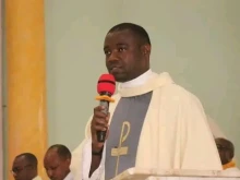 Father Thomas Oyode, the rector of the Immaculate Conception Minor Seminary of Nigeria’s Diocese of Auchi, was abducted on Sunday, Oct. 27, 2024, when gunmen attacked the seminary located in Edo State in the country’s embattled central southern region.