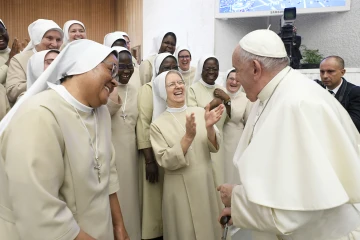 Pope Francis / religious sisters / nuns