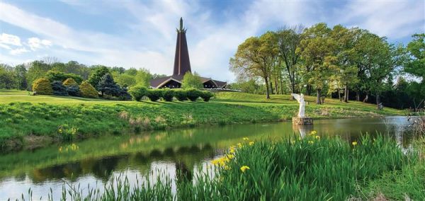 Nacionalno svetište Plave vojske Naše Gospe od Fatime, smješteno u Asburyju, New Jersey, domaćin je događaja “Mary-thon” od 13. svibnja do listopada svake godine u spomen na ukazanja u Fatimi.  Zasluge: Megan Pritchard/Nacionalno svetište Plave vojske Gospe Fatimske