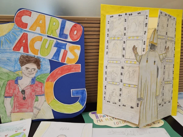 Pope Francis on Sunday, Feb. 23, 2025, was flooded with get-well cards and hand-drawn greetings from schoolchildren in Rome. Credit: ACI Stampa