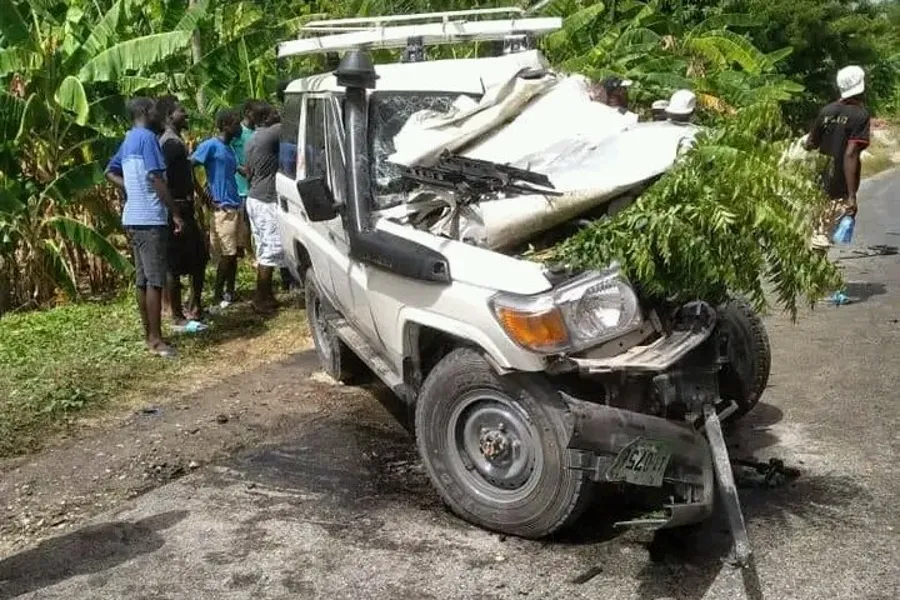 The aftermath of a traffic accident involving Cardinal Chibly Langlois.?w=200&h=150