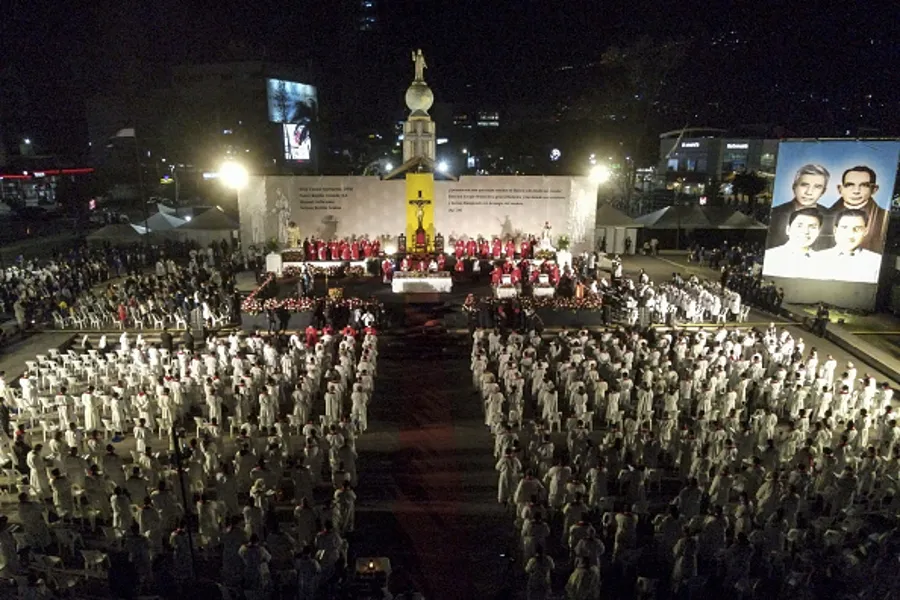 Four martyrs are beatified at a Mass in San Salvador, El Salvador, on Jan. 22, 2022.?w=200&h=150