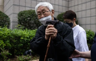 Cardinal Joseph Zen arrives at the West Kowloon Magistrates' Courts on May 24, 2022, in Hong Kong, China. Photo by Louise Delmotte/Getty Images