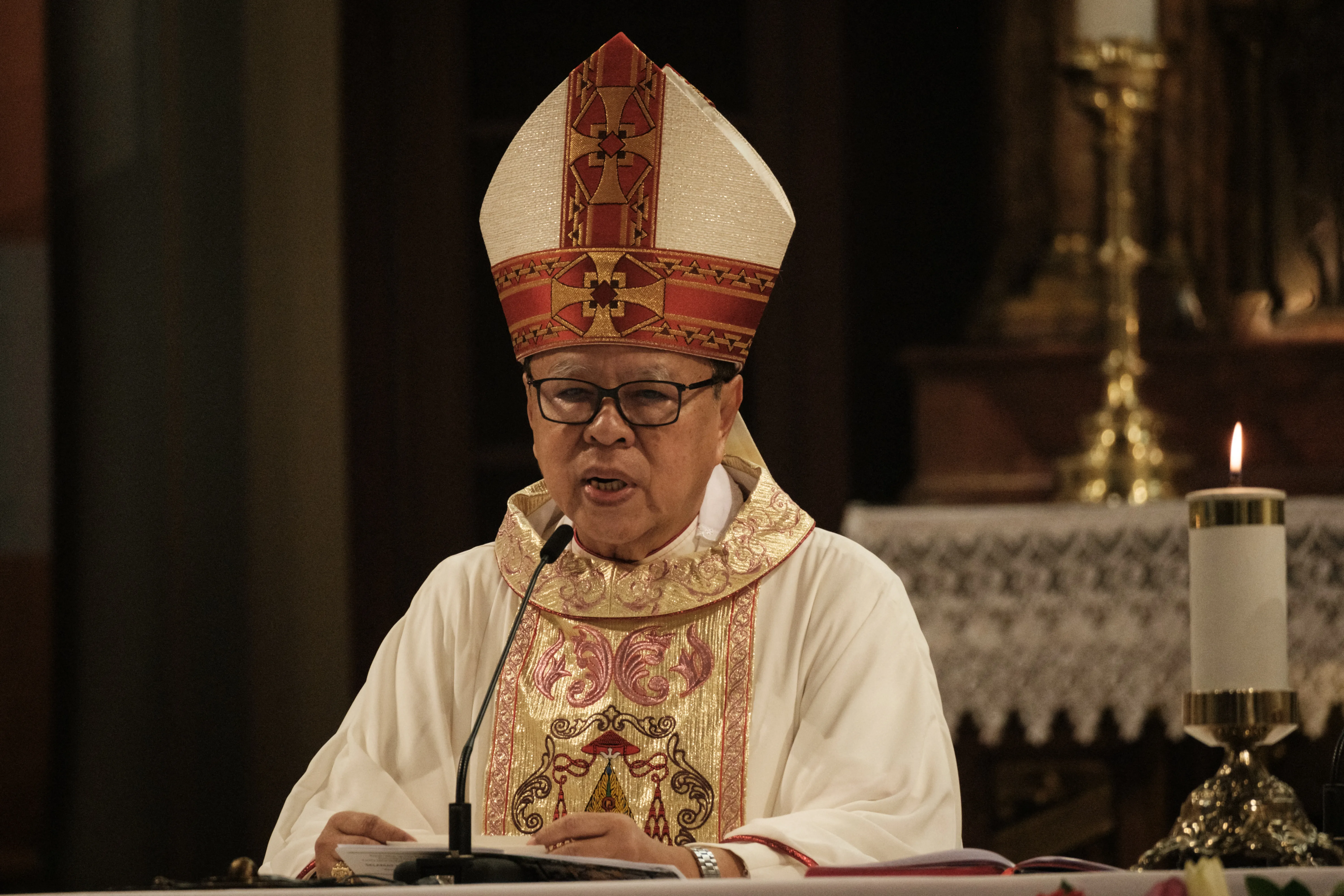 Archbishop Cardinal Ignatius Suharyo Hardjoatmodjo leads a Christmas Mass at Jakarta Cathedral in Jakarta on Dec. 25, 2023.?w=200&h=150