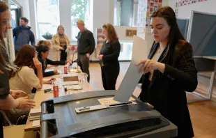 People cast their ballot in a polling station on June 6, 2024, in The Hague, Netherlands. Voters in 27 European Union countries go to the polls over the next four days to elect members of the European Parliament. Credit: Pierre Crom/Getty Images